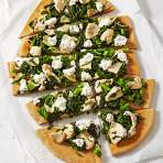 Broccoli Rabe &amp; Chicken White Pizza Recipe