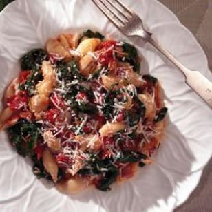 Pasta with Greens &amp; Tomato Sauce Recipe
